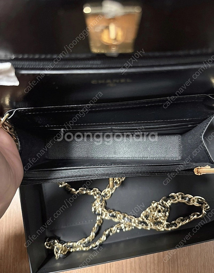 샤넬 woc 지갑 판매합니다. (상태최상)--4