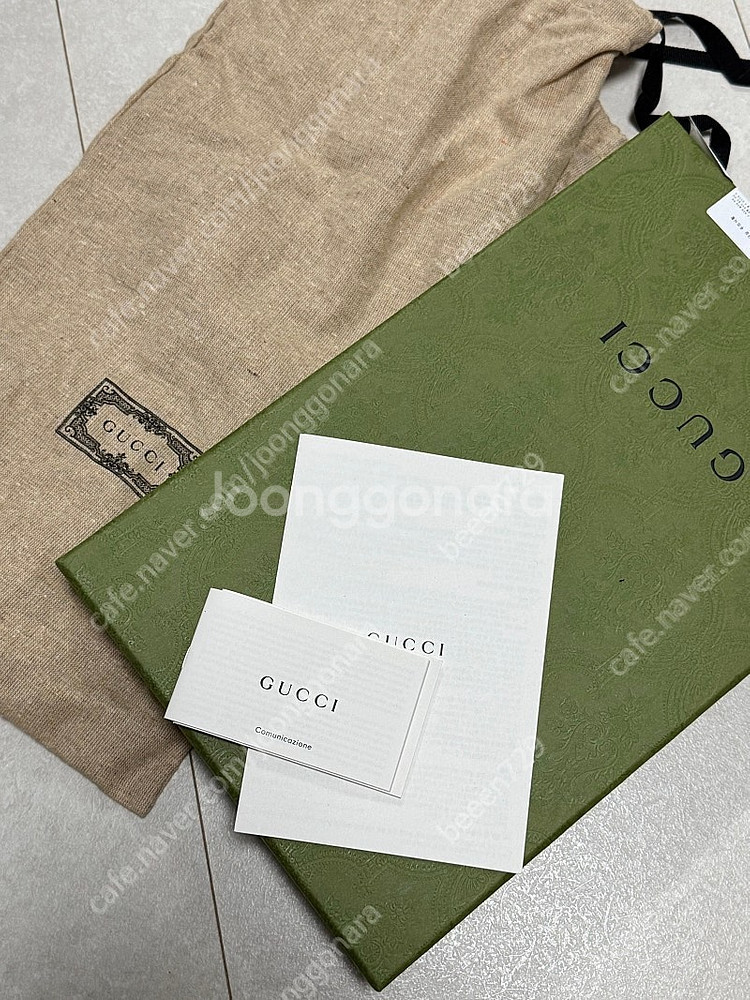 구찌 조르단 로퍼 화이트 36.5 가격내림--3