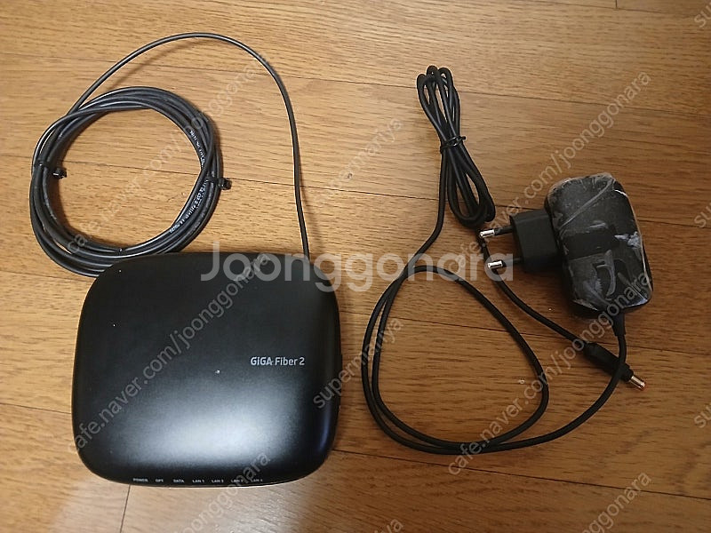 KT GIGA FBER 2 (E-104C-WSV 모델명...--0