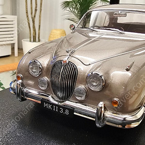 1:18 KK Jaguar MK2 1959 샴페인골드