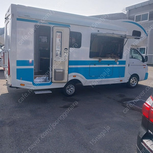 스페이스캠핑카(푸드카가능)24년식 개인