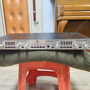 dbx386 마이크프리앰프 팝니다