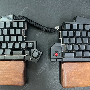 ultimate hacking keyboard 60 v2 (uhk 60) 키보드 팝니다.