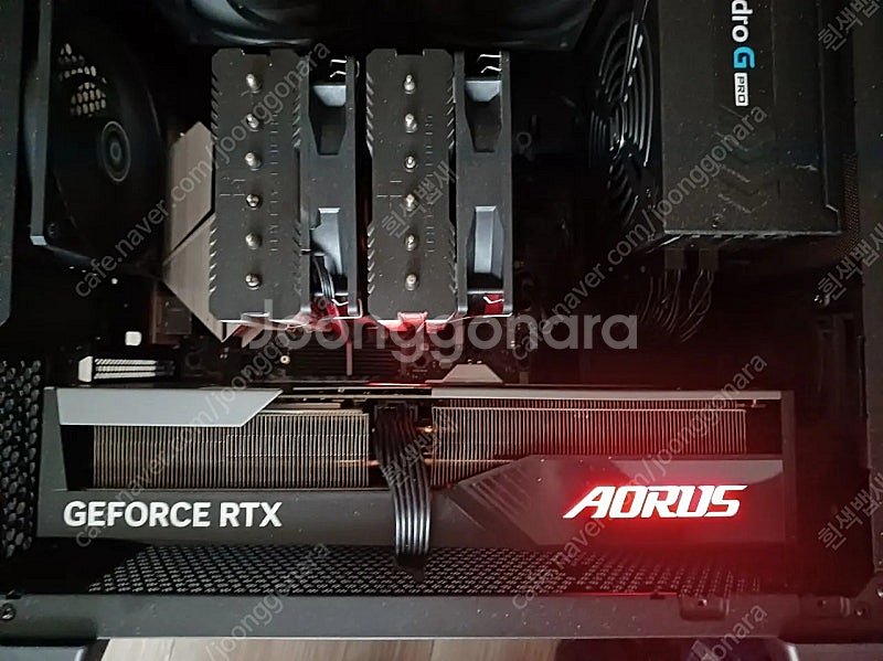 기가바이트 rtx4070ti 어로스 엘리트 팝니다.--0