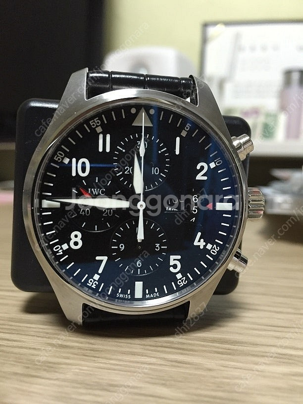 IWC3777-01 파일럿 팝니다.--1