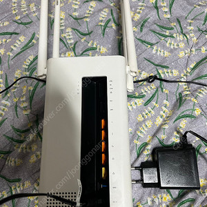 ipTIME A9004MX-X2 유무선 공유기입니다