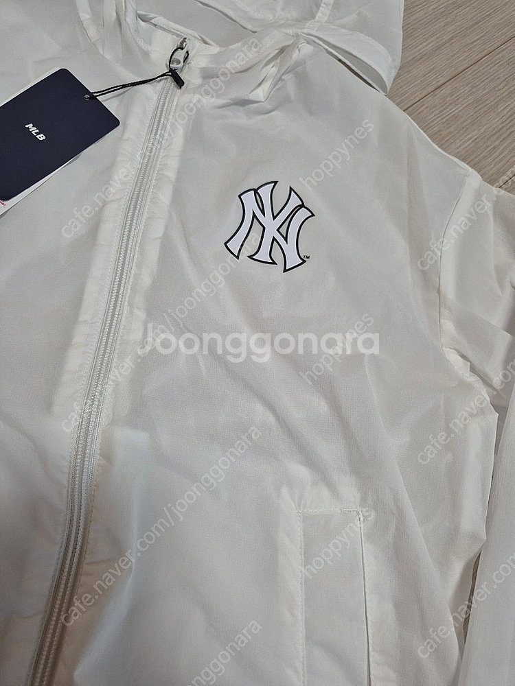 펑예정 쿨거래시 5만9천택포! 미착용 새제품 MLB 키...--2