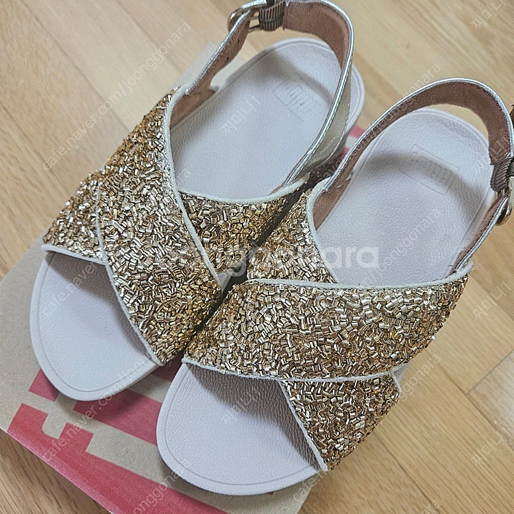 핏플랍 샌들 골드 230--1