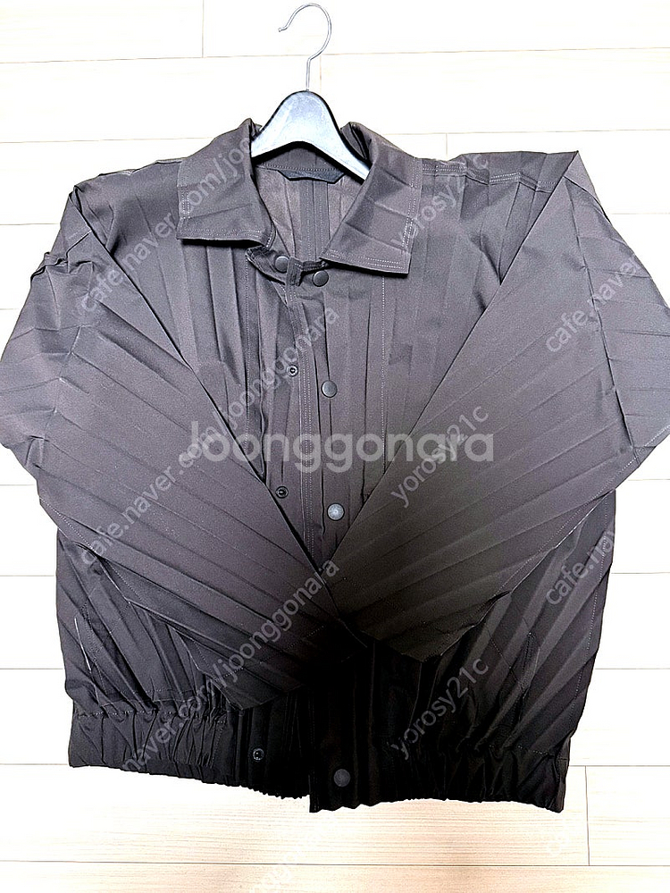 이세이미야케 옴므플리세 자켓 팝니다 ! (실착 안함)--0