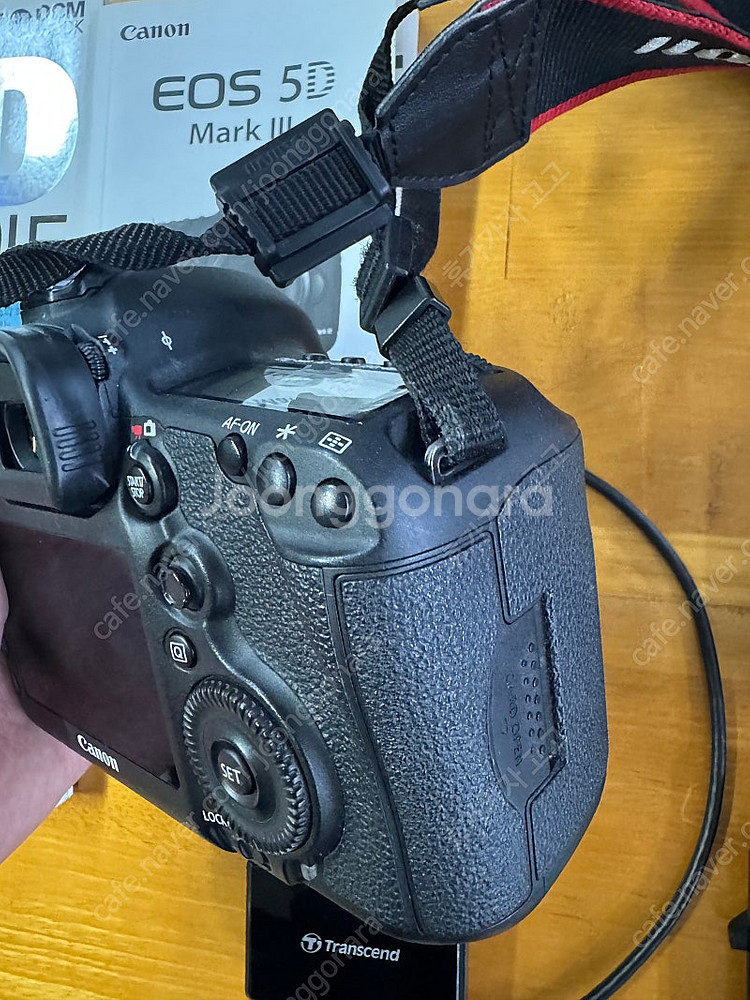 캐논 EOS 5D Mark III 카메라 판매합니다. ...--3