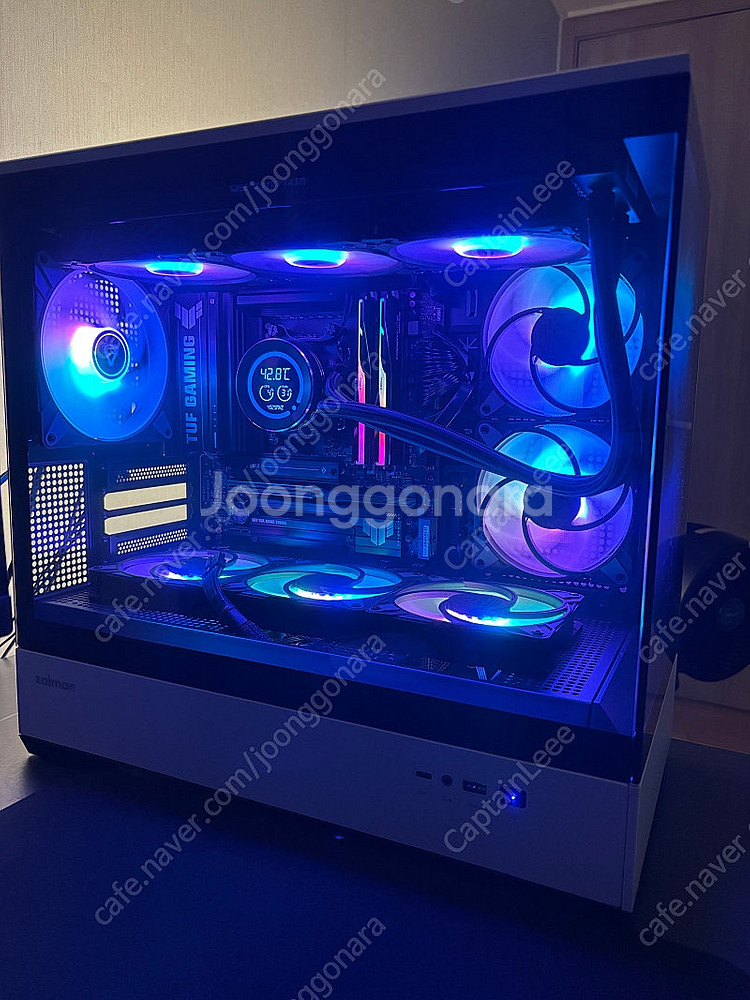 컴퓨터 반본체 고사양 수랭 PC 라이젠 9700X--1
