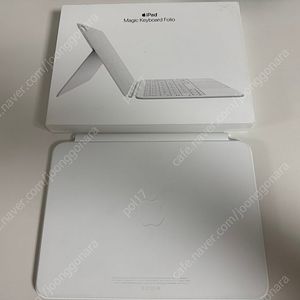 아이패드 10세대 매직키보드 폴리오 화이트 팝니다. (ipad 10세대)