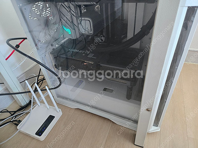 기가바이트 게이밍oc 4090 판매합니다..--1