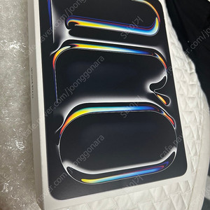 애플 아이패드 프로 M4 11인치 256g 스페이스블랙 미개봉