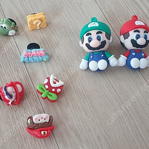 귀여운 슈퍼마리오 지비츠 10개 크록스 새상품 택포