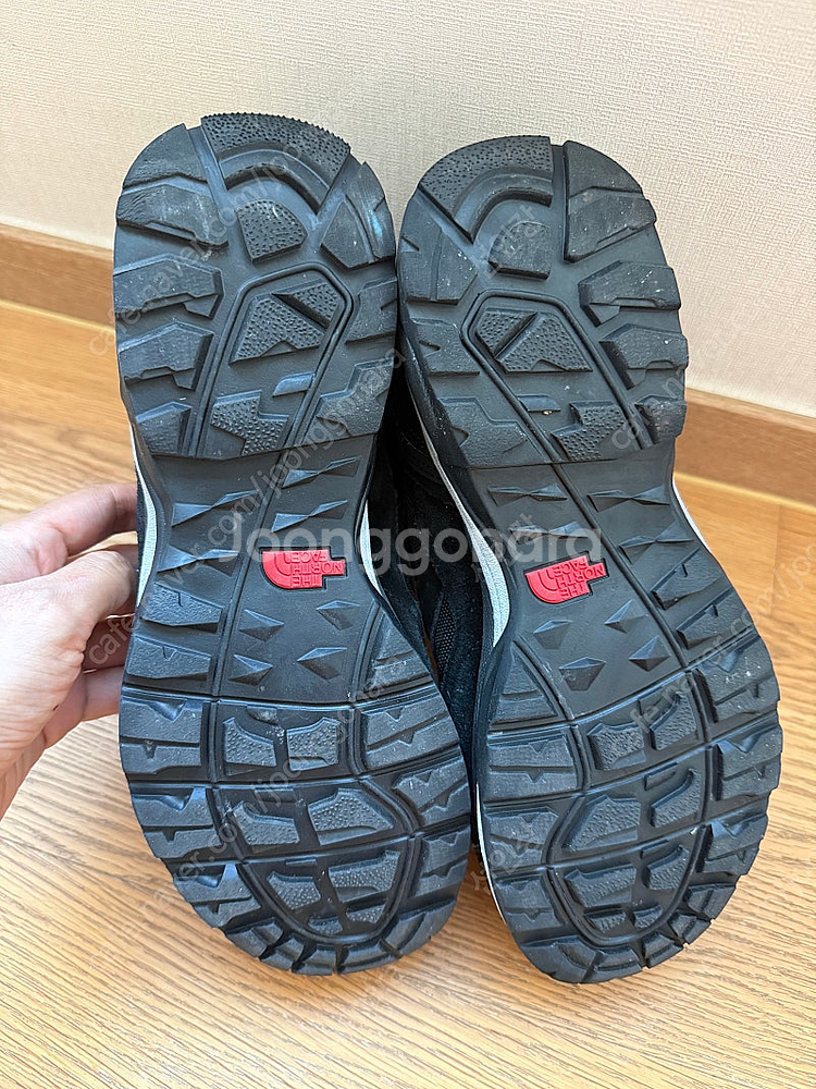 노스페이스 고어텍스 등산화--2