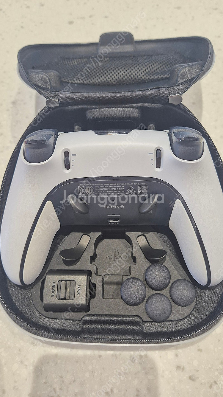 대구 PS5 듀얼센스엣지 판매합니다--1