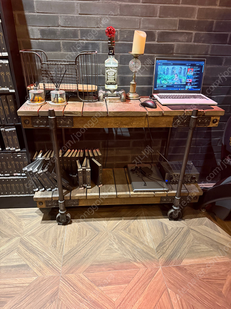 까사알렉시스 명품 인테리어 가구 / 소품 판매 이미지