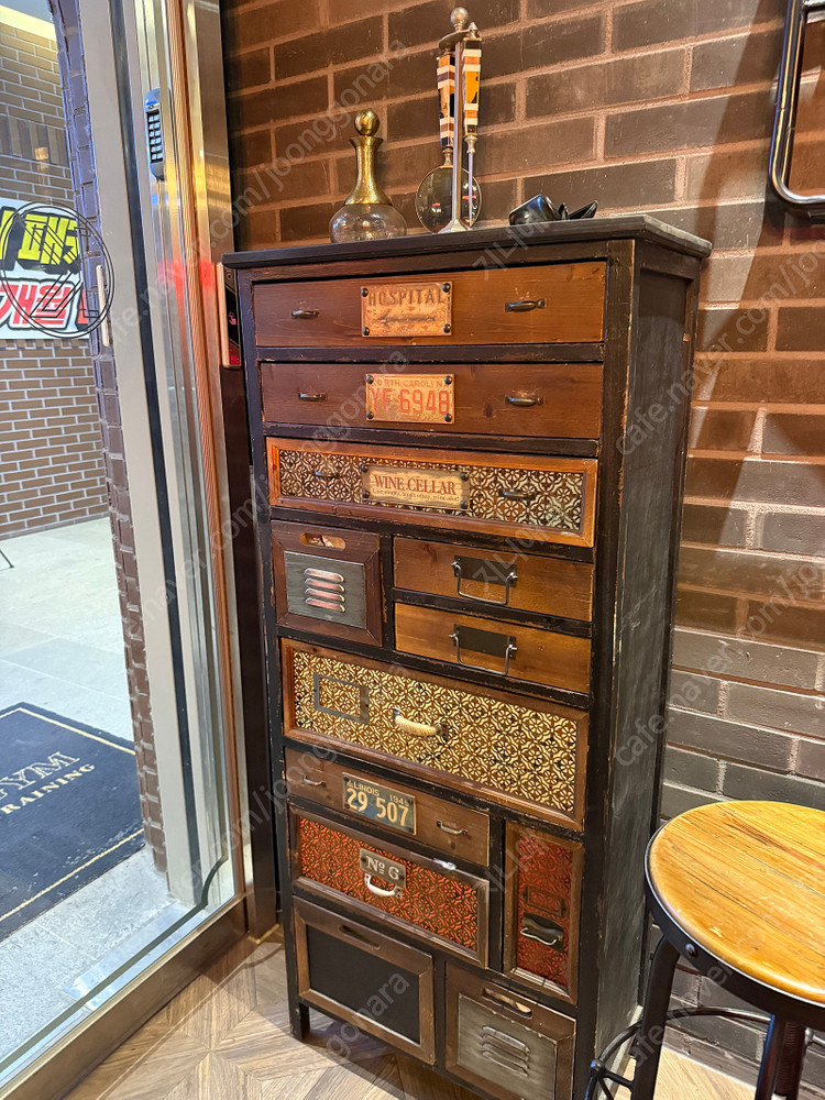 까사알렉시스 명품 인테리어 가구 / 소품 판매 이미지