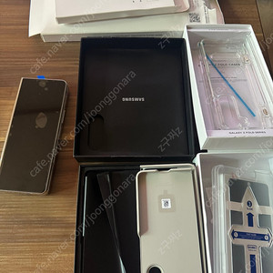 갤럭시 폴드5 512 크림 올갈이후 미사용