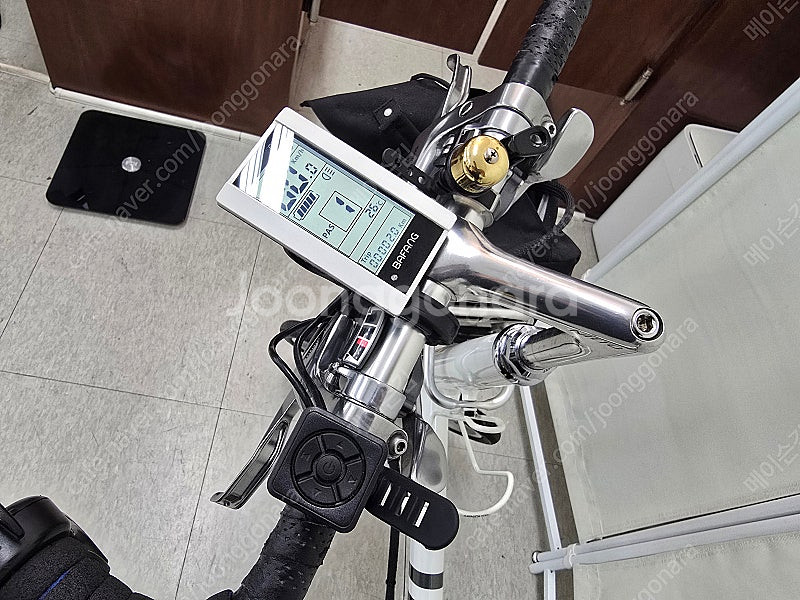 [판매중]몰튼 미니벨로 BSM 전동자전거 판매합니다.--6