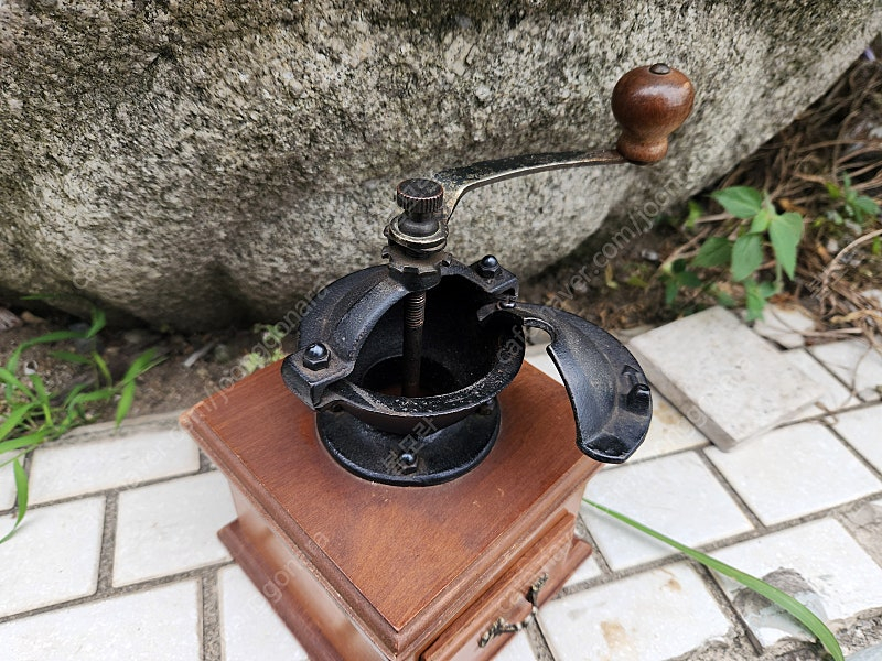 칼리타 핸드밀 커피분쇄기 원두클래식 이미지