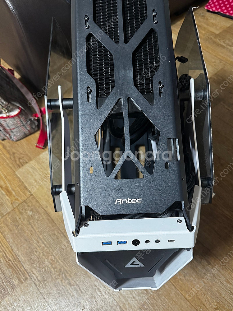 [Antec] TORQUE WHITE (미들타워) 2렬...--5