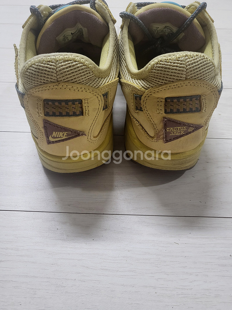 나이키X트래비스스캇 에어맥스1 캑터스 골드250 택포--6