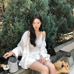리즈 레이스 셔츠