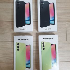 삼성 갤럭시 A24 4대, 갤럭시 와이드7 1대. 총 5대