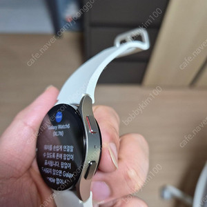 갤럭시워치6 KT 셀룰러 40mm 팝니다(10만원)
