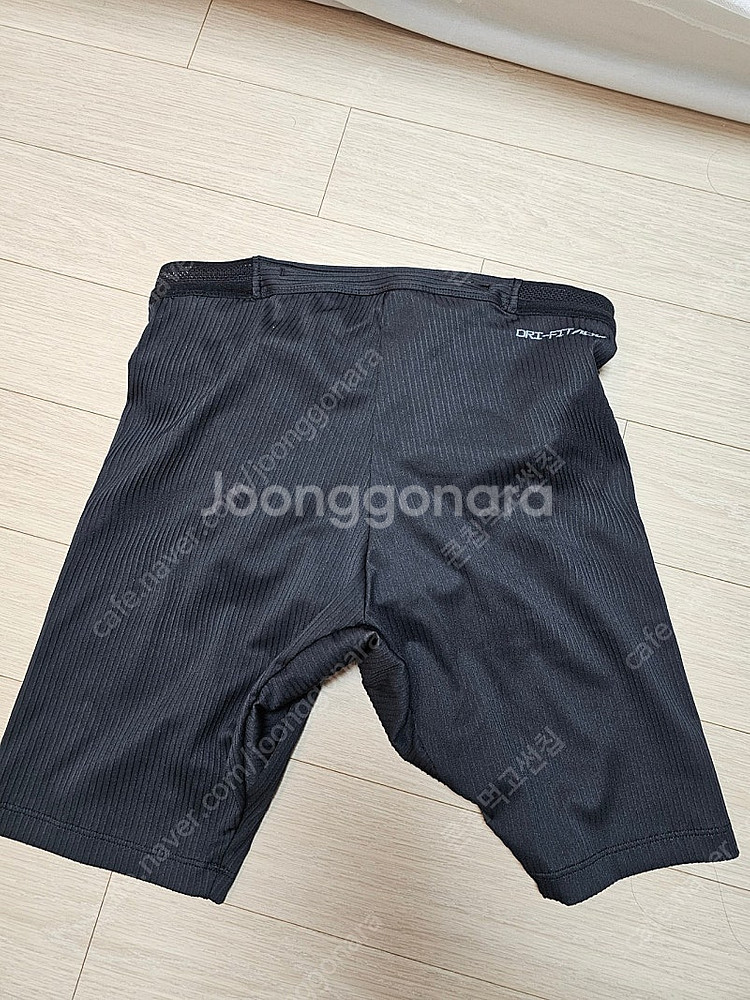 나이키 에어로스위프트 하프타이즈 블랙 M사이즈--1