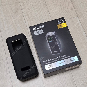 앤커 프라임 보조배터리 20000mAh 국내정발 미사용 신품 + 전용 실리콘 케이스 판매합니다.