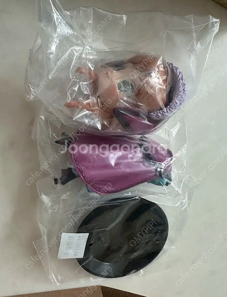 디즈니 피규어 (앨리스,말라피센트,엘사,안나) 일괄판매--3