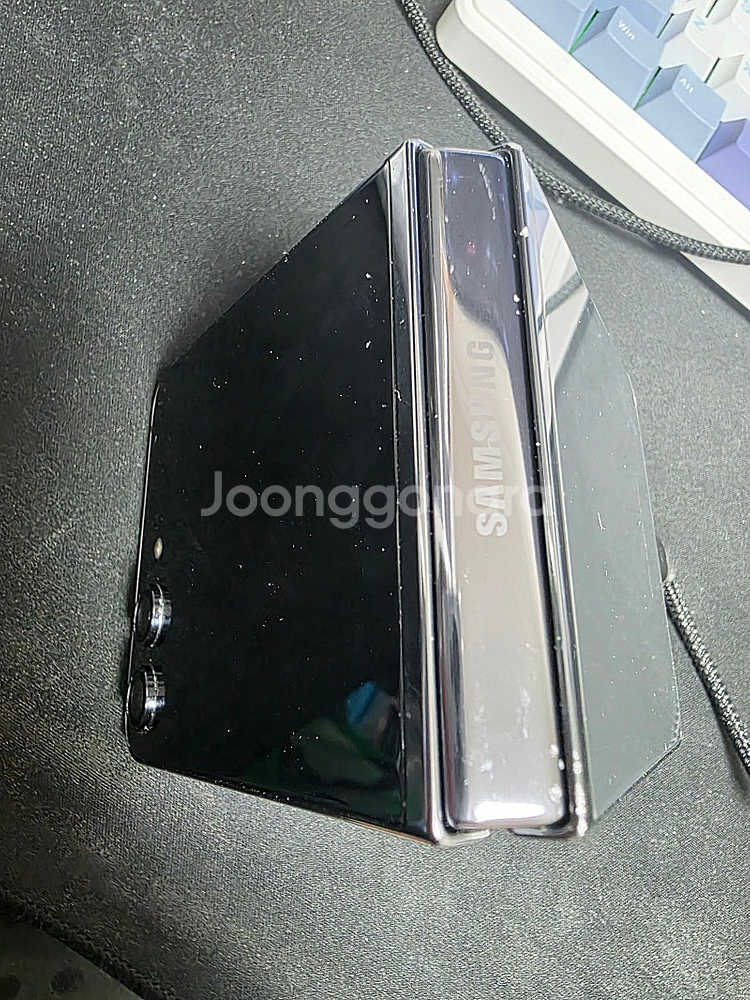 갤럭시 z플립5 256gb 팝니다. 블랙--4