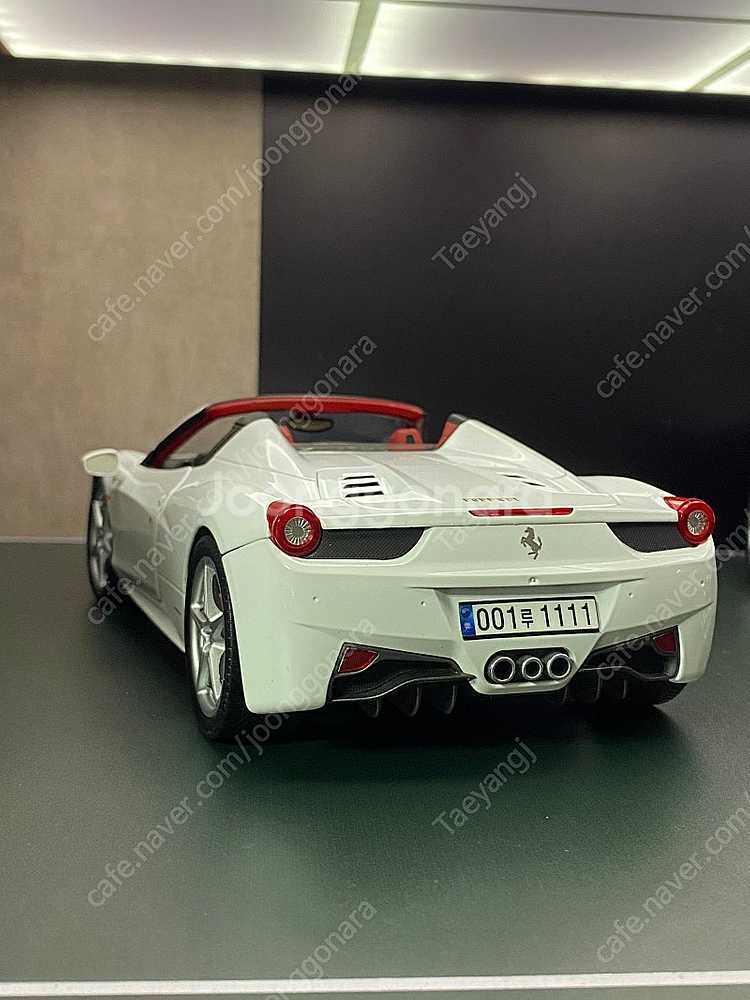 1:18 페라리 458스파이더 핫휠 엘리트 다이캐스트--5