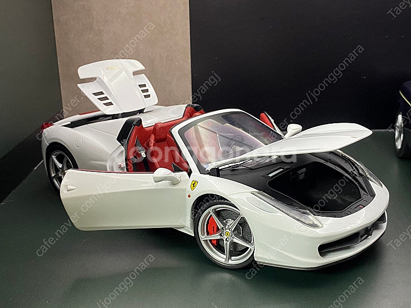 1:18 페라리 458스파이더 핫휠 엘리트 다이캐스트--7