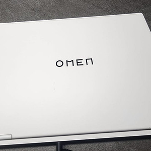 개인)오멘 16 Slim 인텔 i7-13700HX / RTX4060 / 32G /1TB 게이밍 노트북 판매합니다.