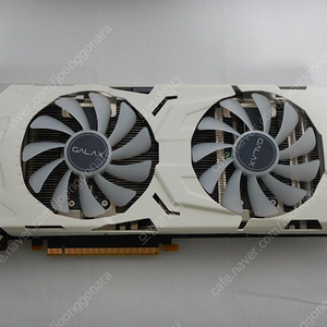 갤럭시 gtx1080 화이트 8g 그래픽카드 팝니다