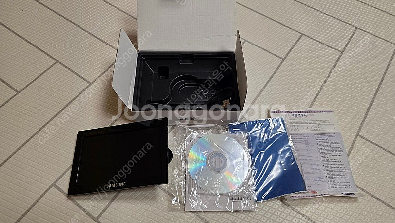 삼성 7인치 USB LCD모니터 U70--4