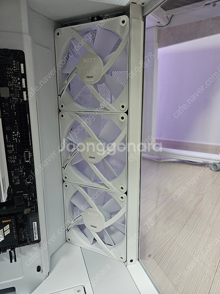 NZXY H6 Flow RGB 매트화이트--2