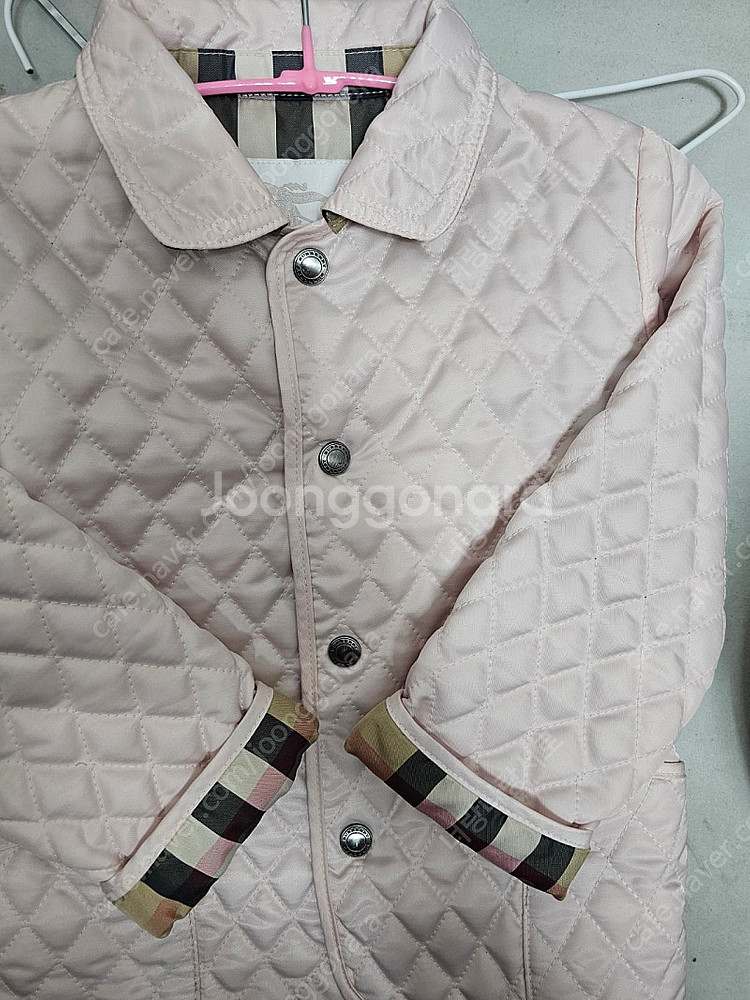 버버리 키즈베이비 누빔 퀼팅자켓 사이즈 2y 92cm--2