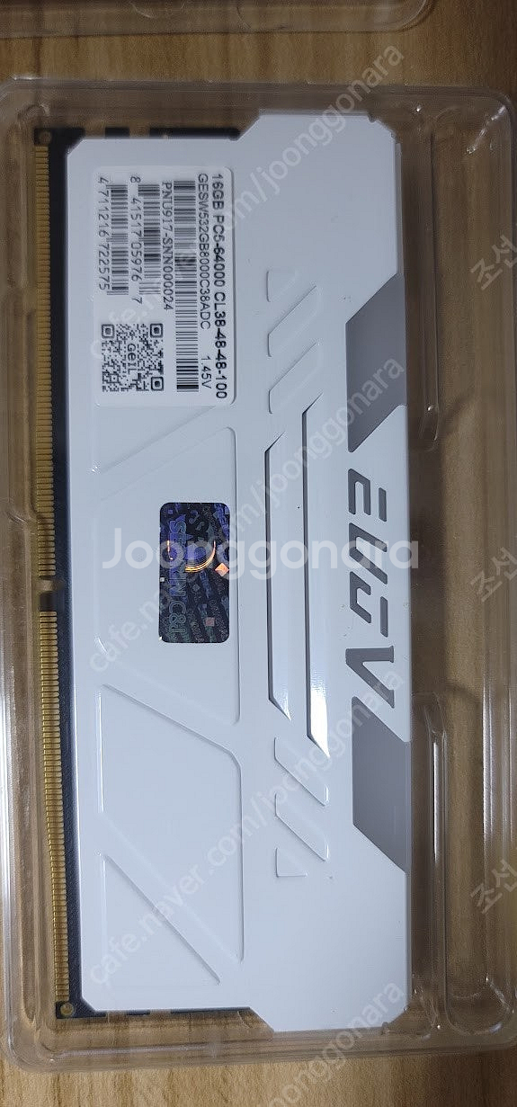 [GeIL] DDR5-8000 CL38 EVO V RG...--5