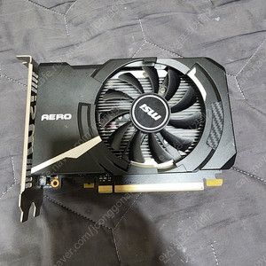 GTX1030 그래픽카드