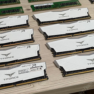 [60~70%할인] 팀그룹 T포스 DDR4 램 32G 3600MHz CL18 델타RGB