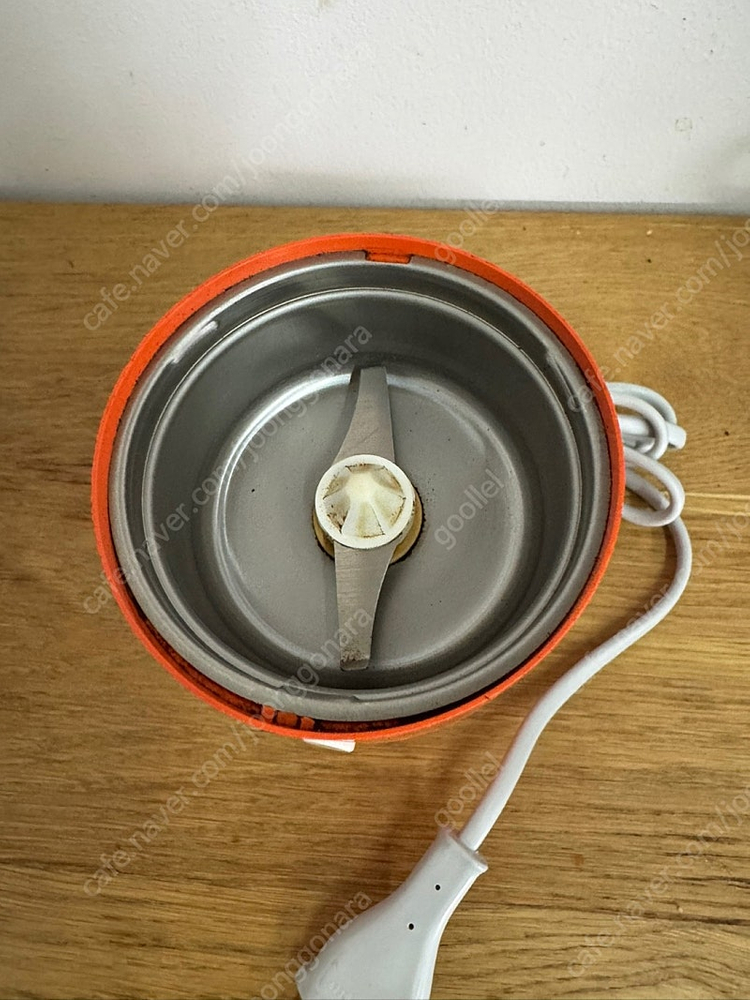 BRAUN 브라운 커피그라인더 KSM1 오렌지색 판매합니다. 이미지