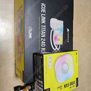 커세어 iCUE LINK TITAN 240+vrm모듈