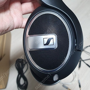 젠하이저 헤드폰 HD599SE