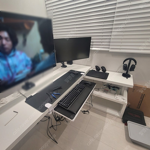 (전주) LG 27GN950 4K 144hz 민트급판매합니다.