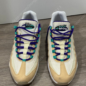 나이키 DH4755-200